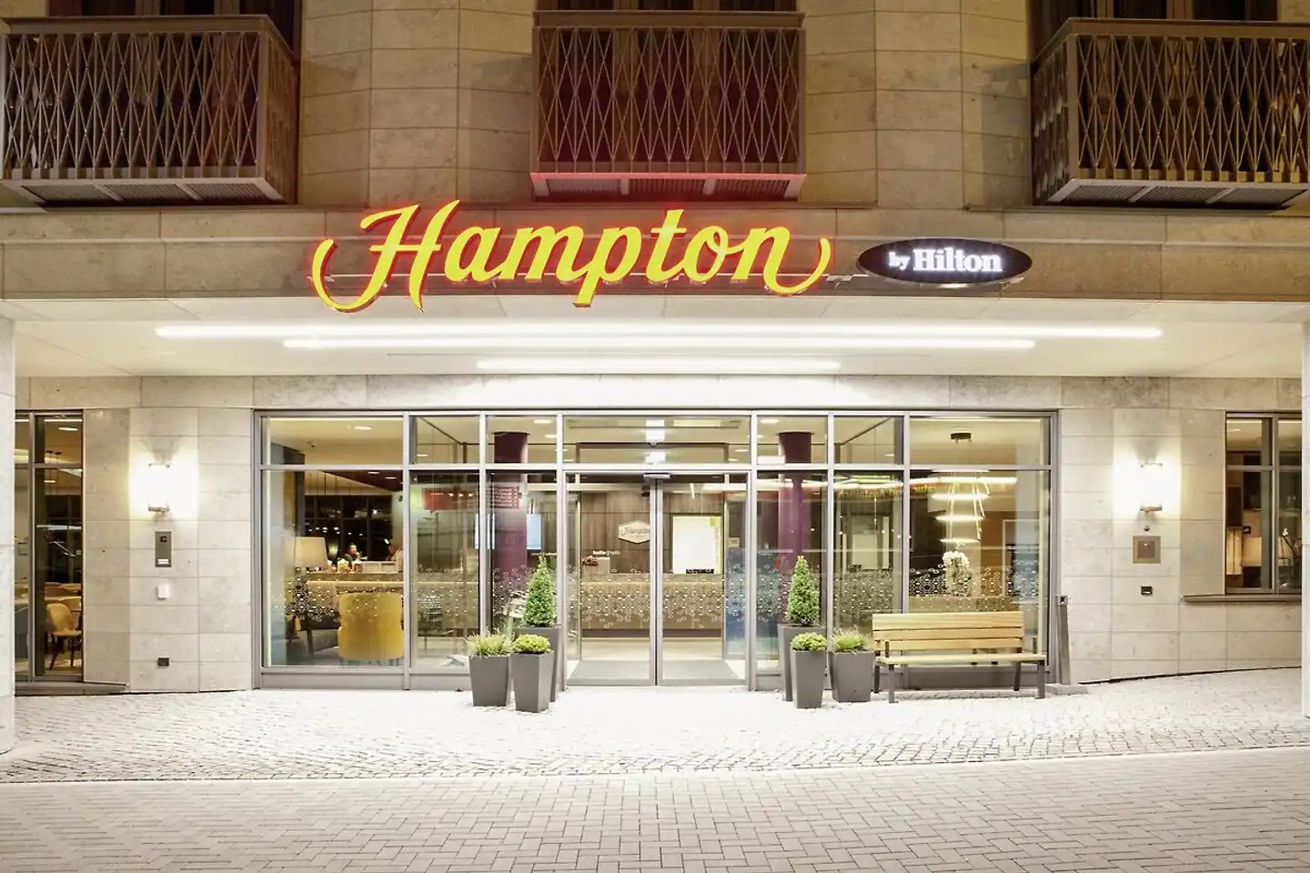 Hampton by Hilton Dortmund Phoenix See Aussenansicht