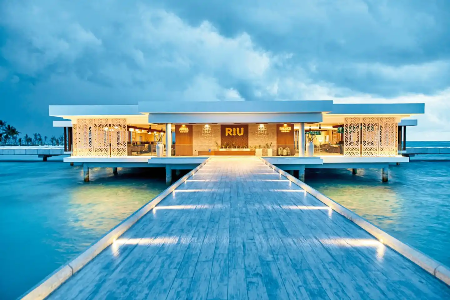 RIU Atoll Pool