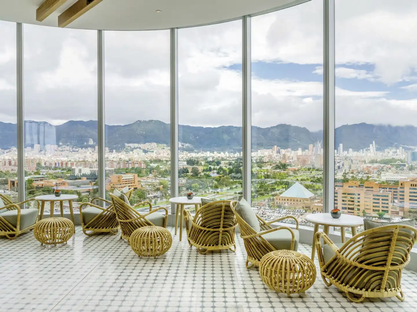 Grand Hyatt Bogotá Lobby