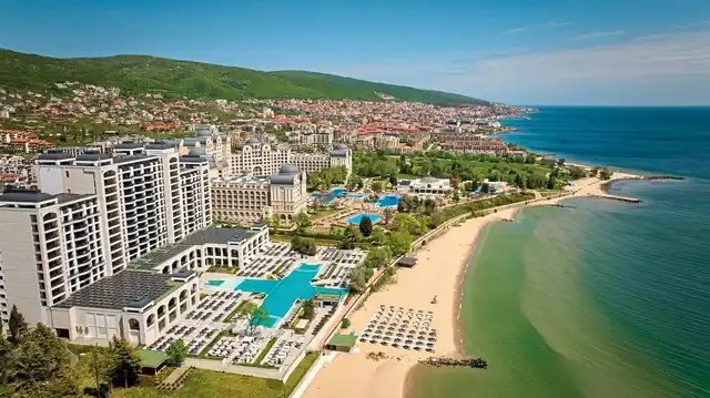 Secrets Sunny Beach Resort & Spa Aussenansicht