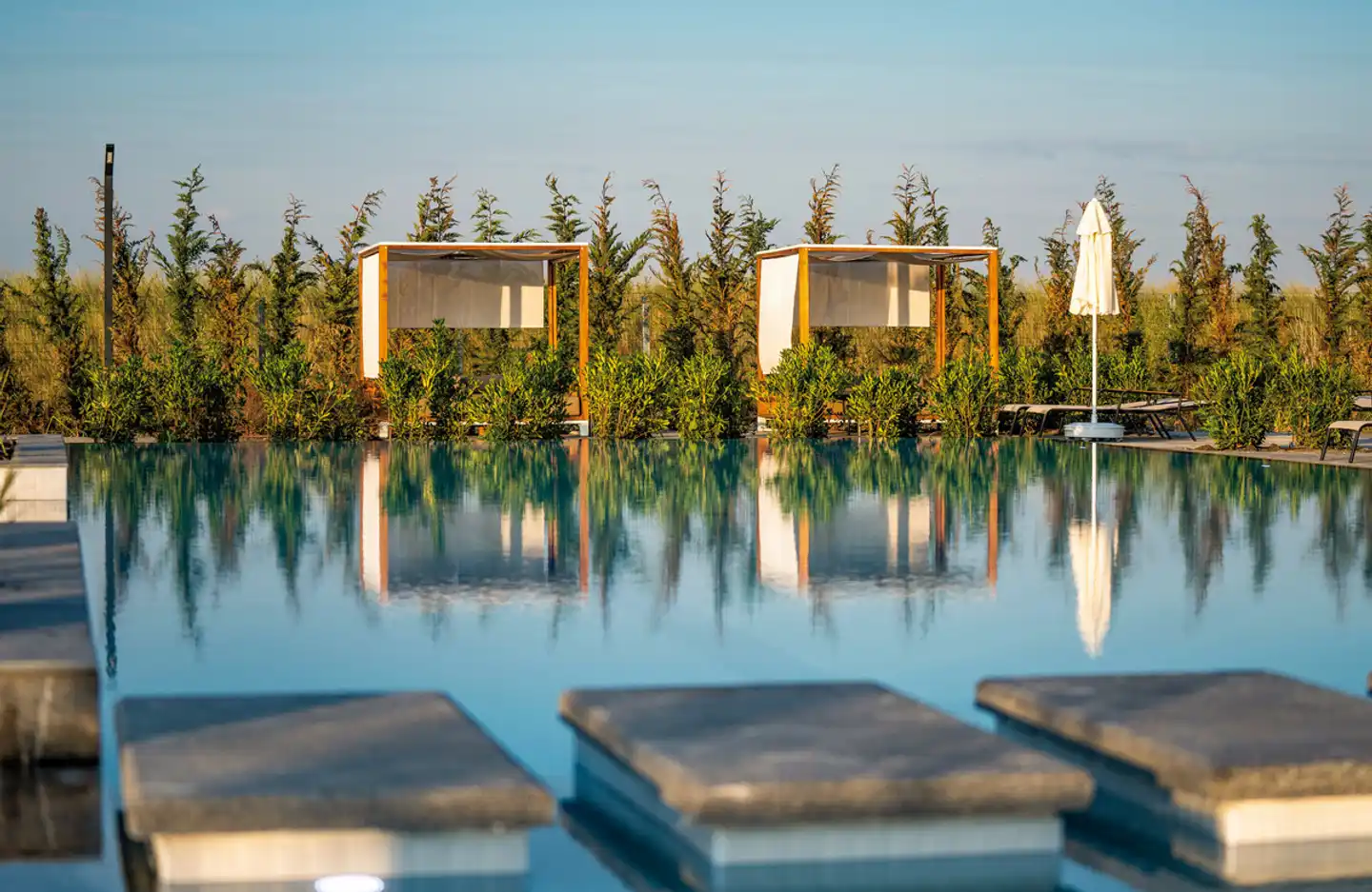 Wave Resort Pool
