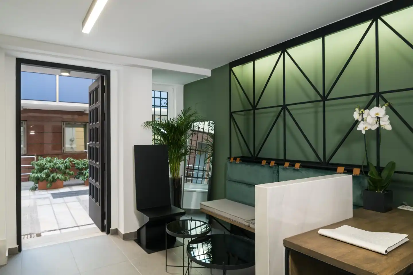 Sir Athens Lobby