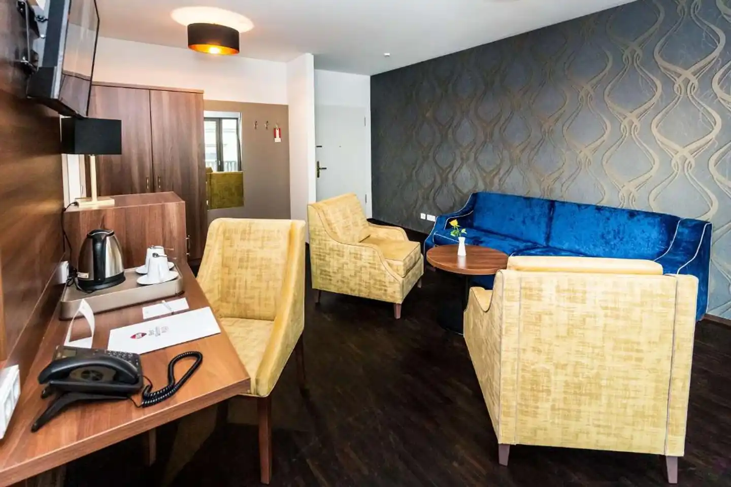 Best Western Plus Royal Suites Wohnbeispiel