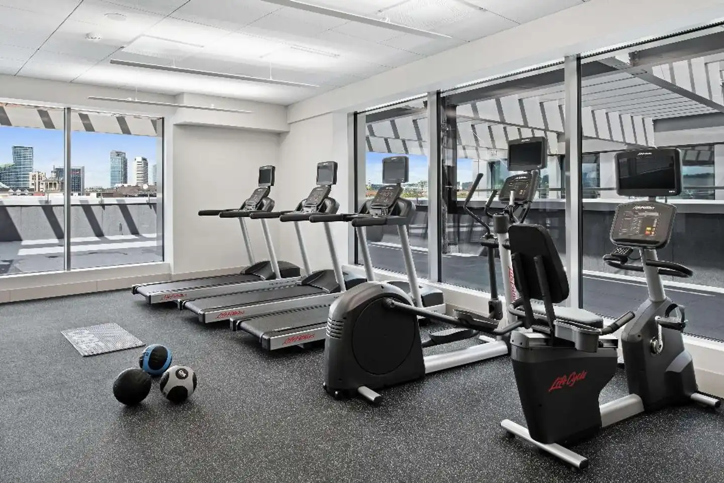 Hilton Garden Inn Vilnius City Centre Sport und Entertainment