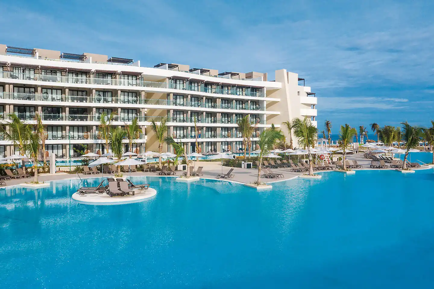 Ocean Coral Spring Pool