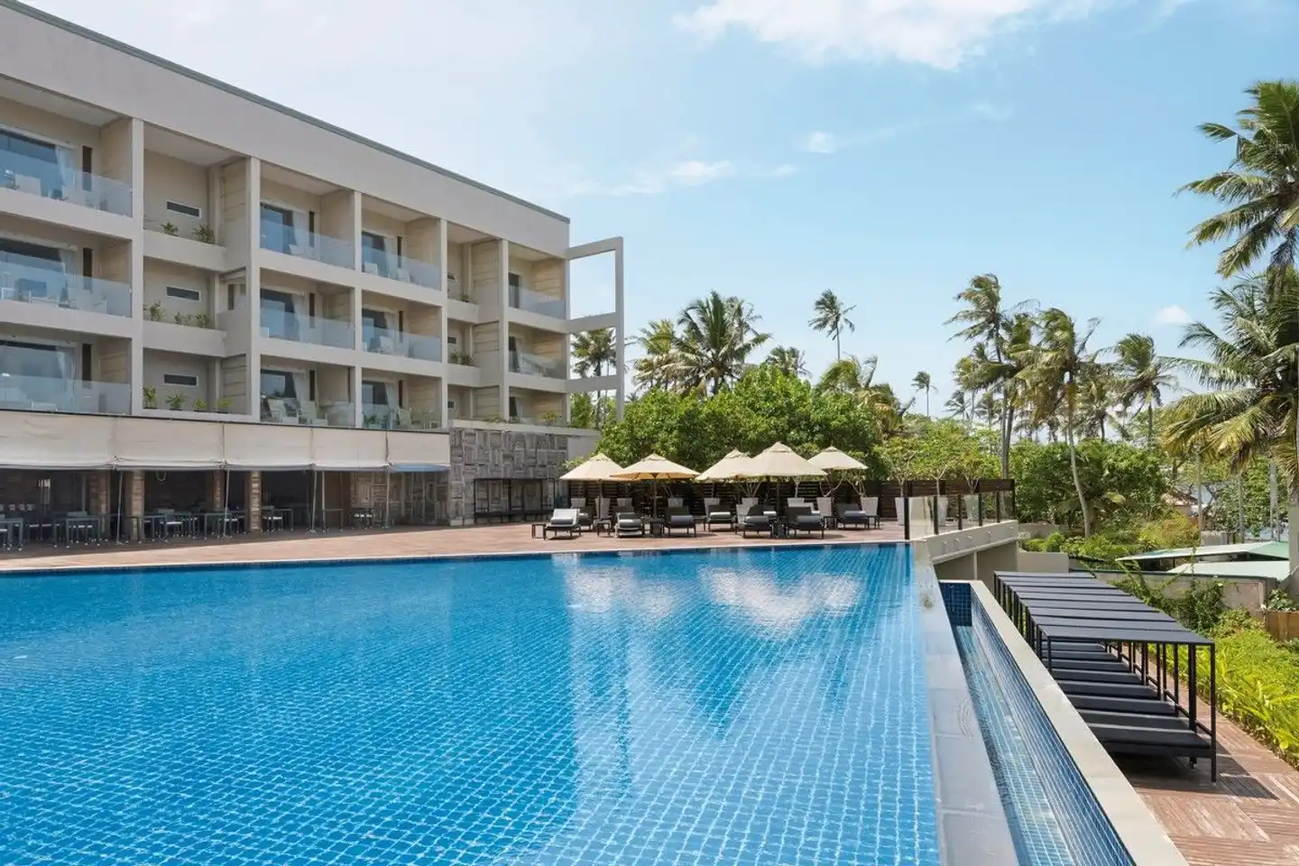 Ayurvie Weligama Pool