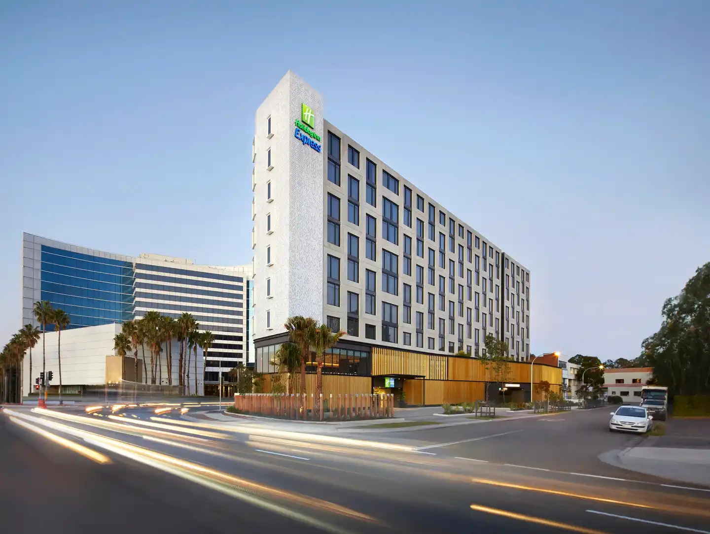 Holiday Inn Express Sydney Airport Aussenansicht