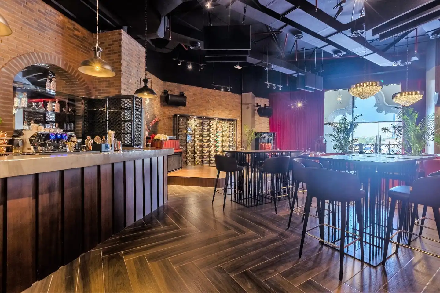 Barceló Al Jaddaf, Dubai Bar