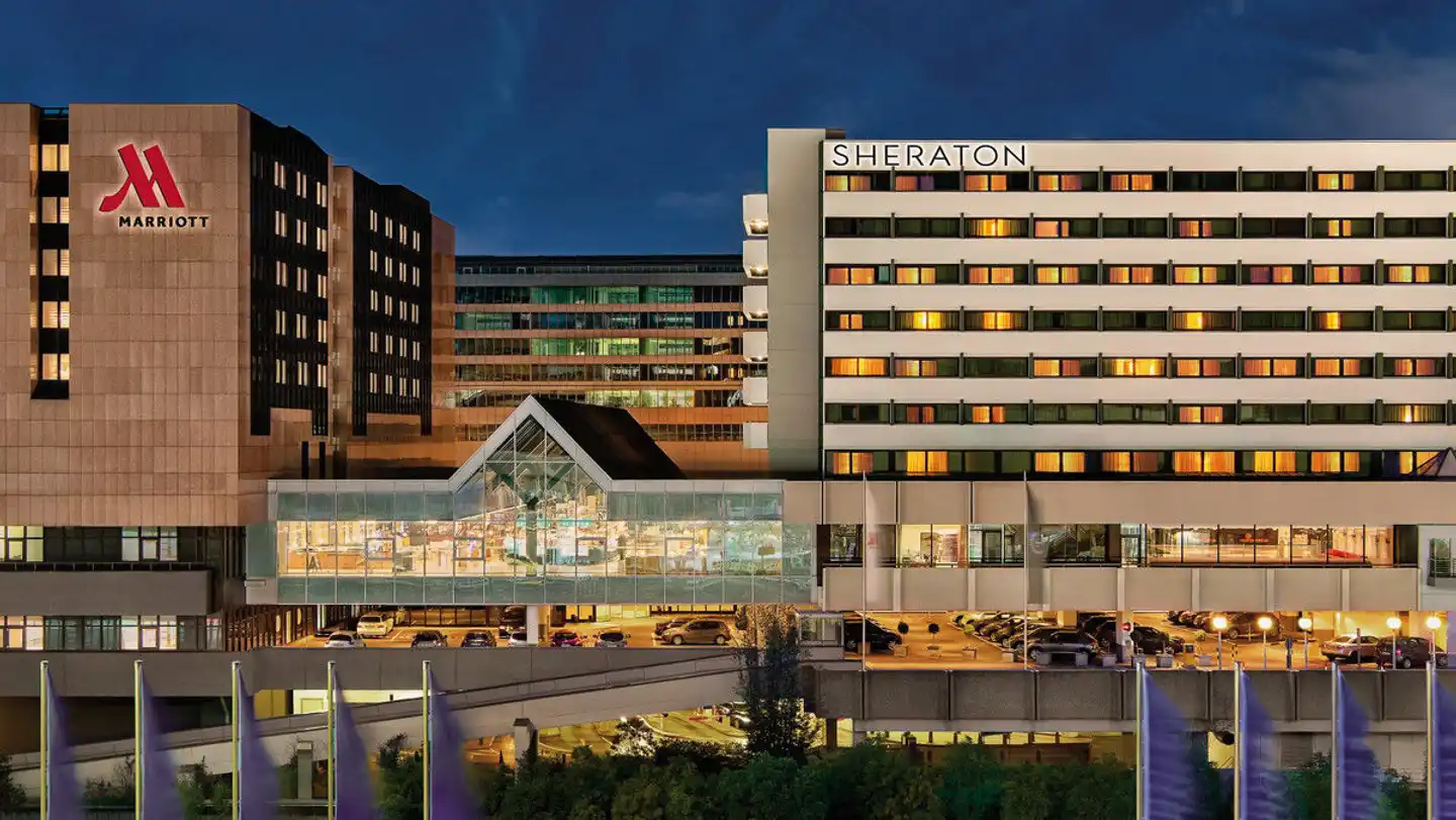 Frankfurt Airport Marriott Hotel Aussenansicht