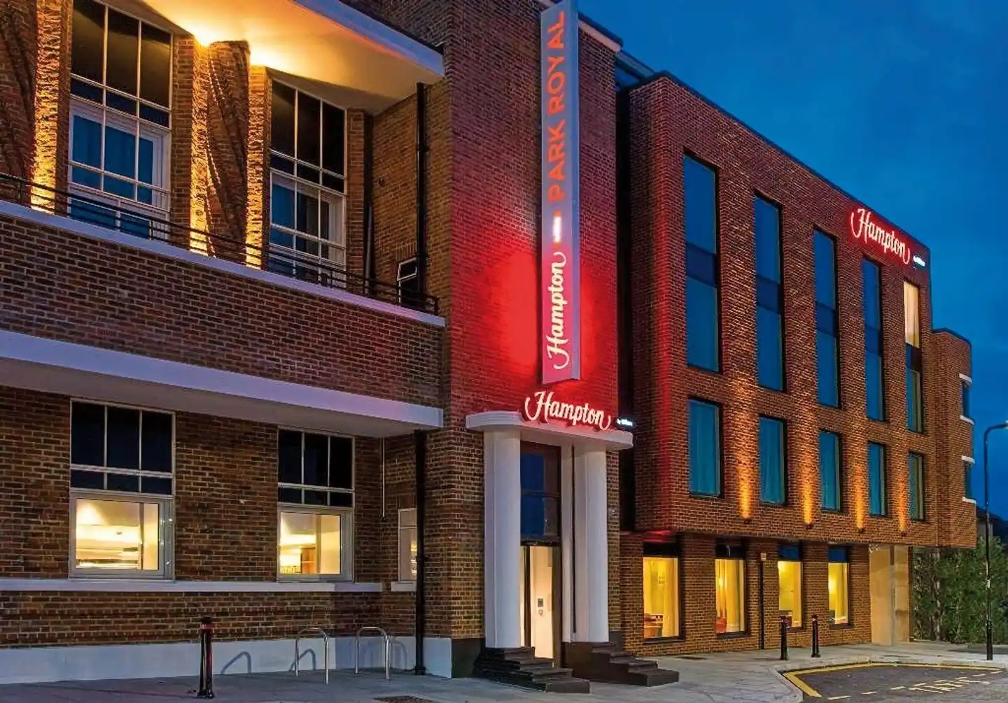 Hampton by Hilton London Park Royal Aussenansicht