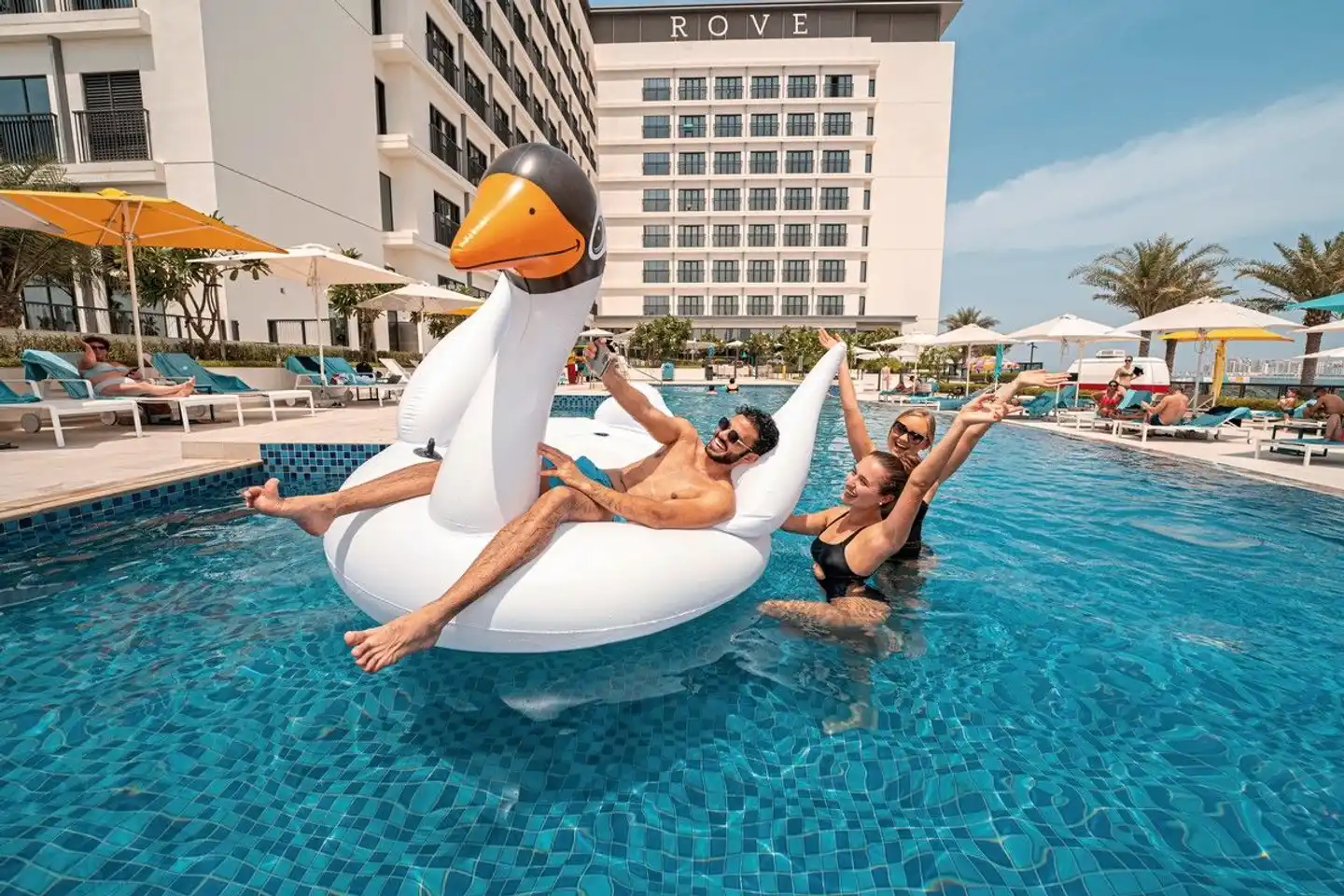 Rove La Mer Beach, Jumeirah Pool