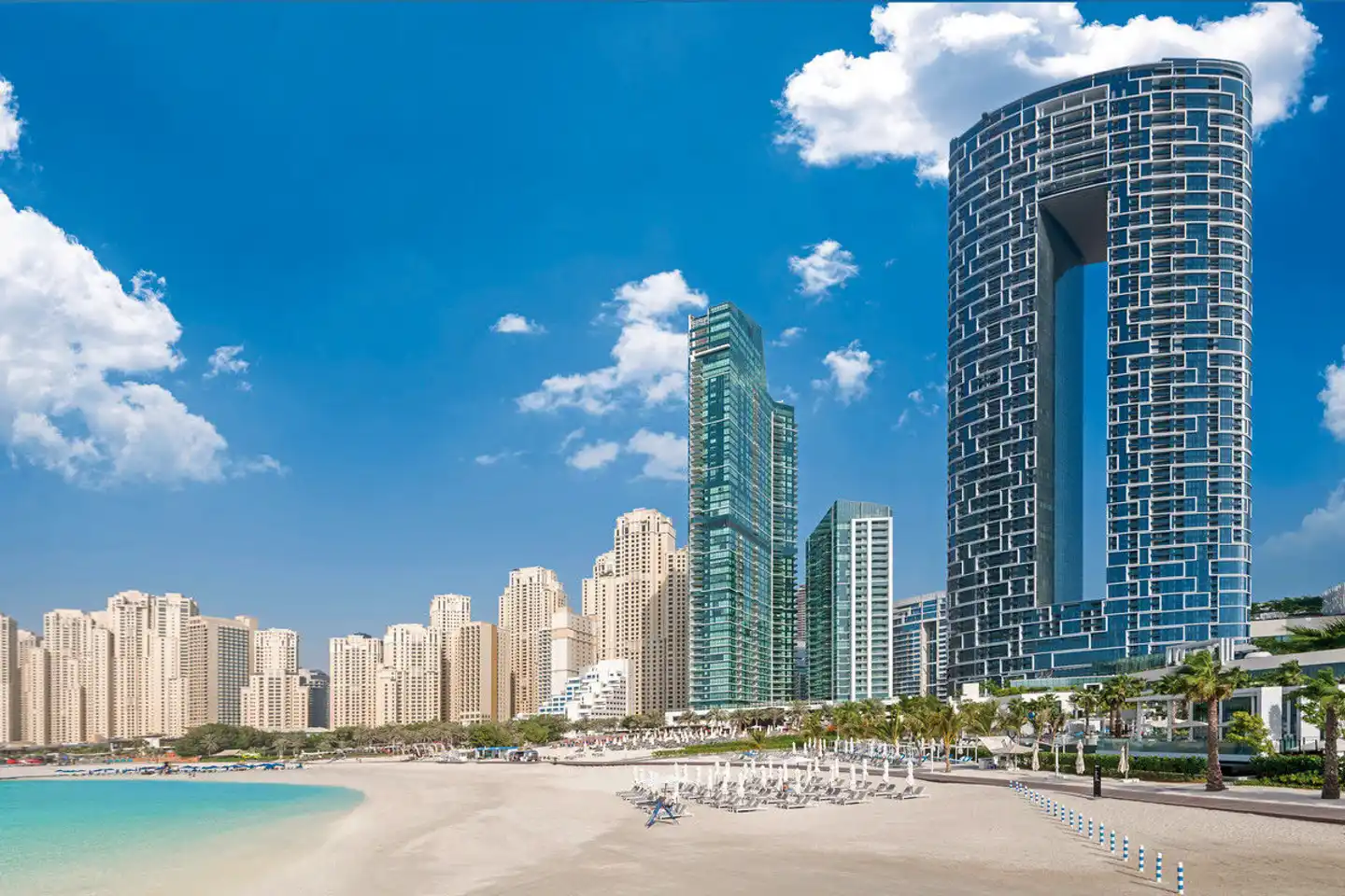 Address Beach Resort Strand