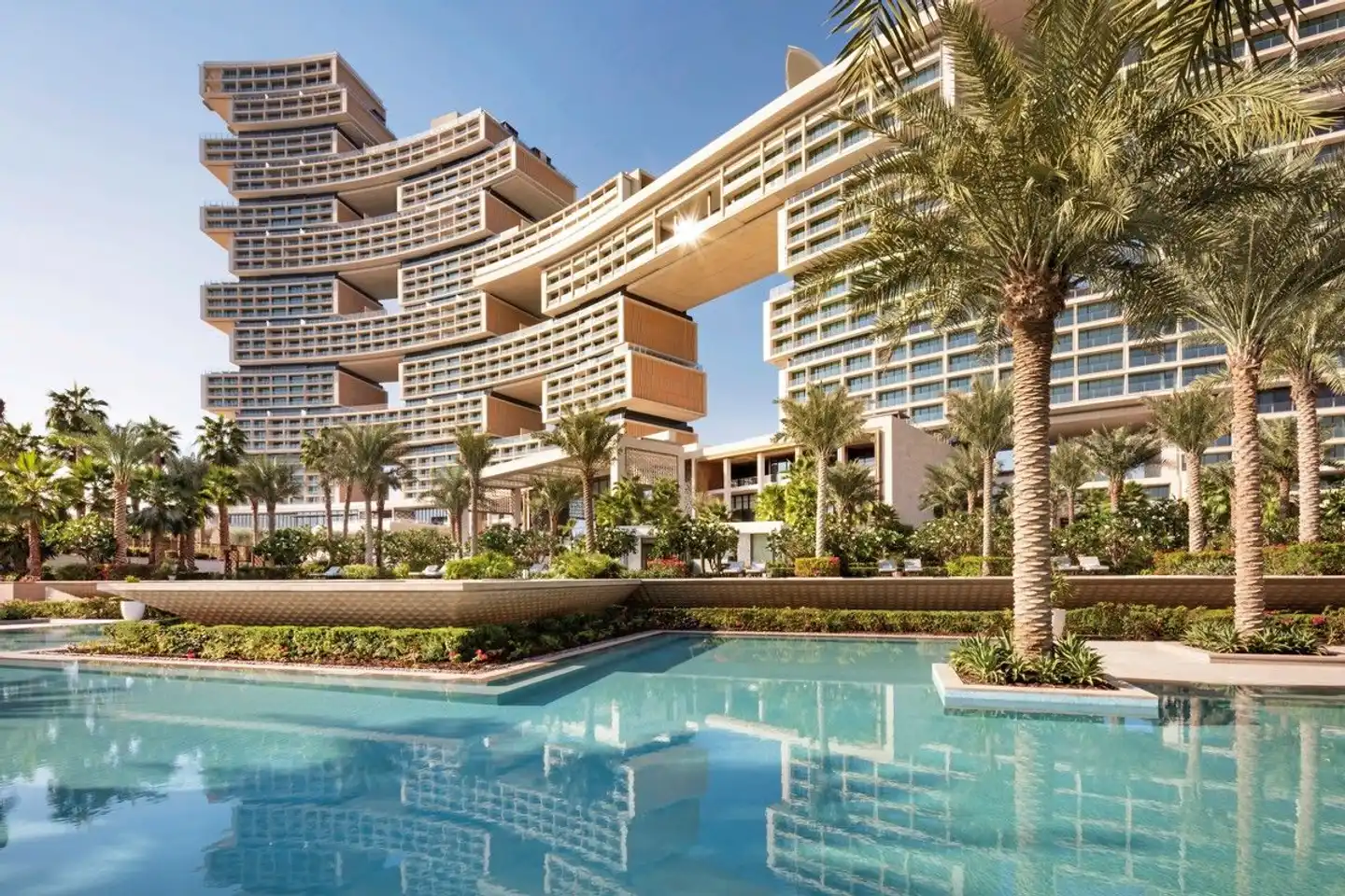 Atlantis The Royal Pool