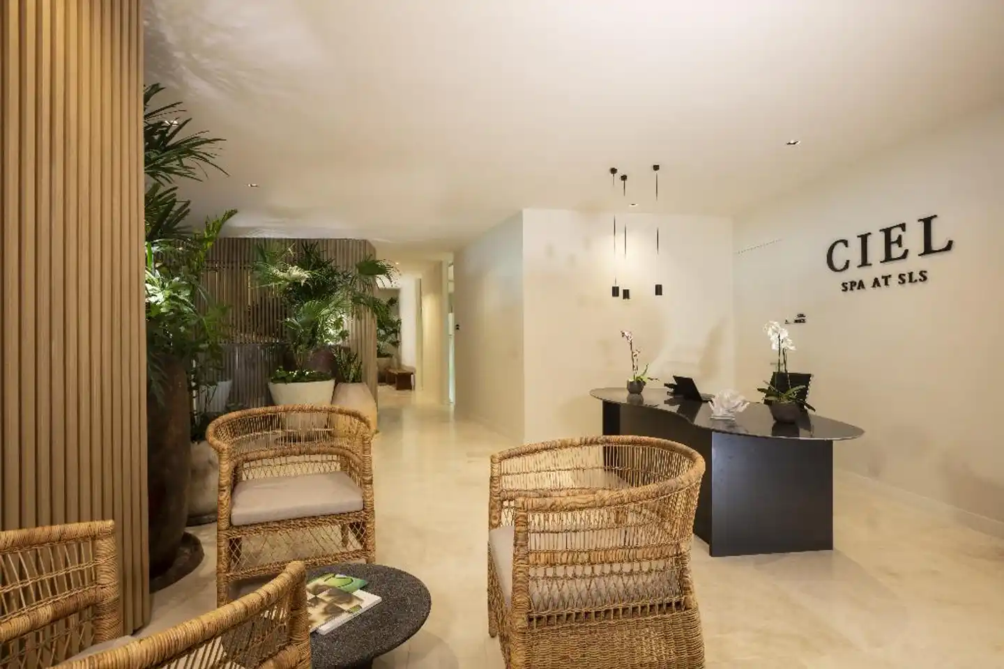 SLS Cancun Lobby