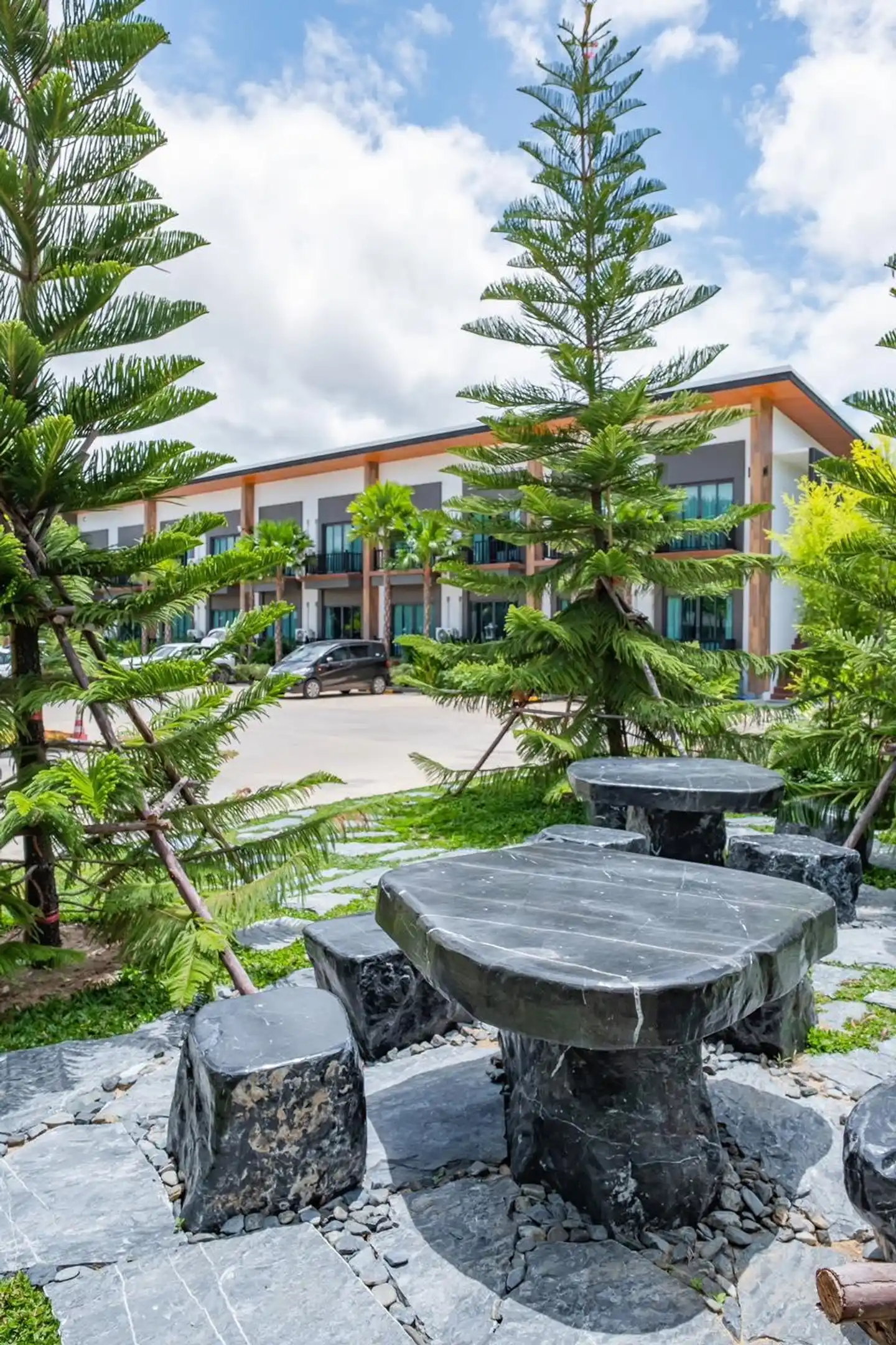 The Rest Hotel - Prachuab kriri khan Garten