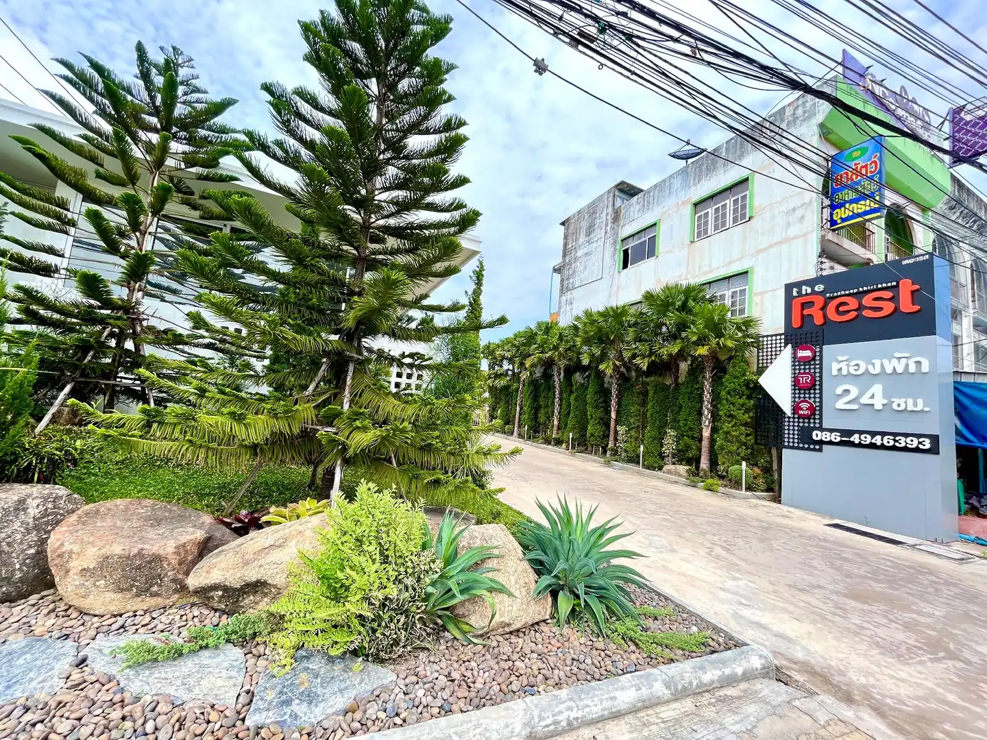 The Rest Hotel - Prachuab kriri khan Garten