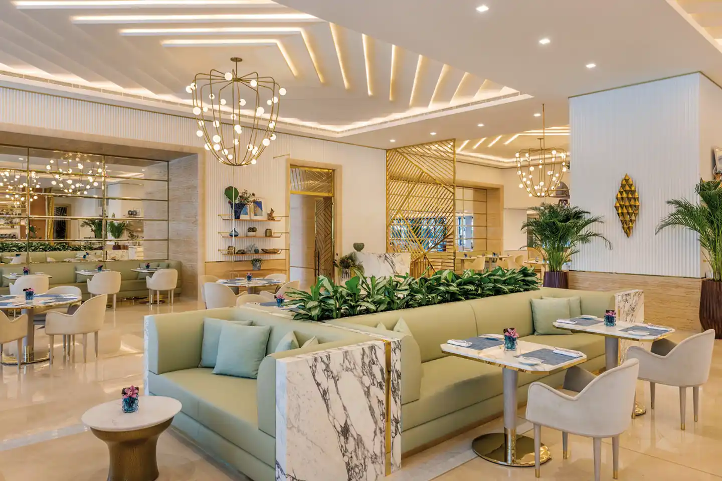 The St. Regis Dubai, The Palm Lobby