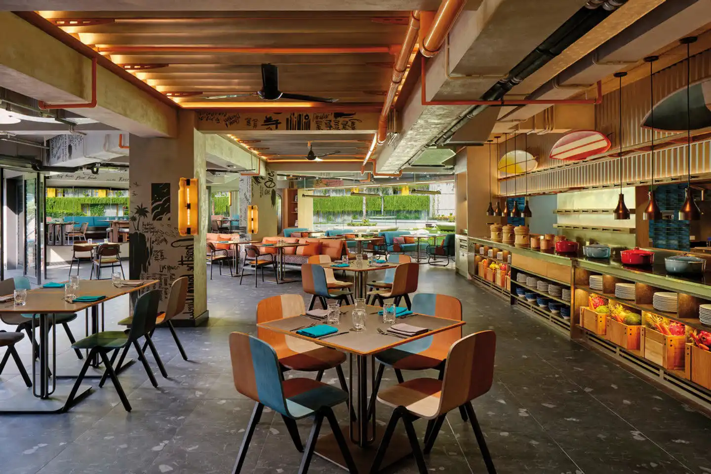 Aloft Bali Kuta at Beachwalk Restaurant