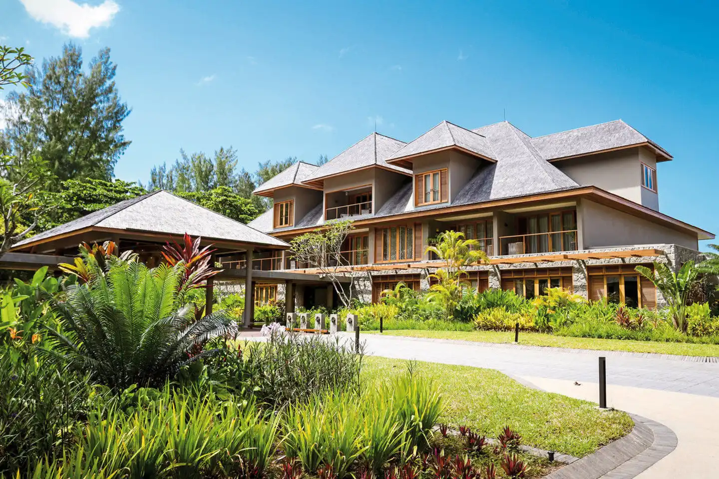 L' Escale Resort Marina & Spa Aussenansicht