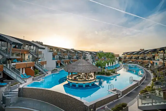 Liberty Fabay Pool