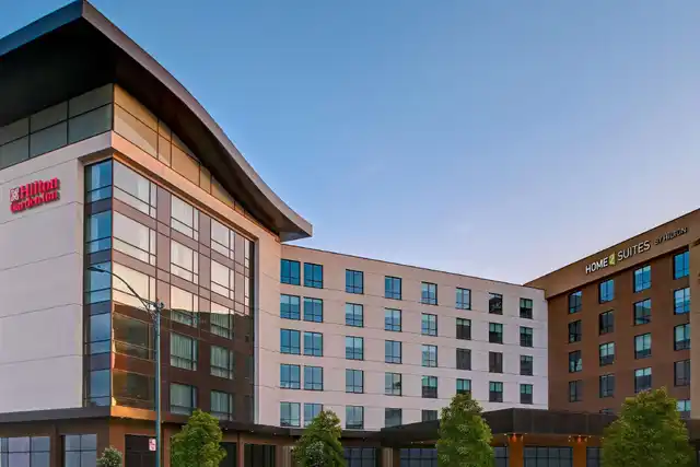 Hilton Garden Inn Anaheim Resort Aussenansicht