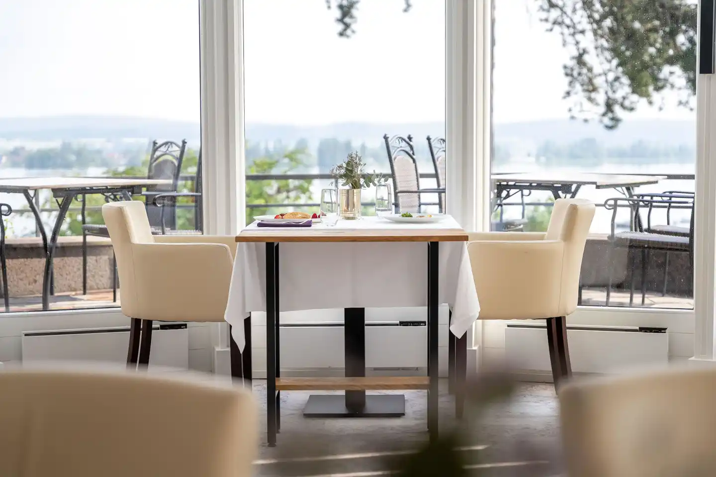 LILIENBERG Bar