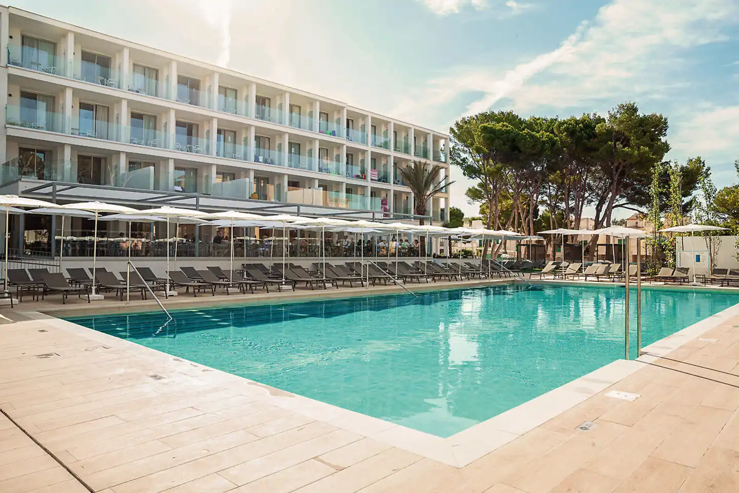 Diamant Hotel & Aparthotel Pool