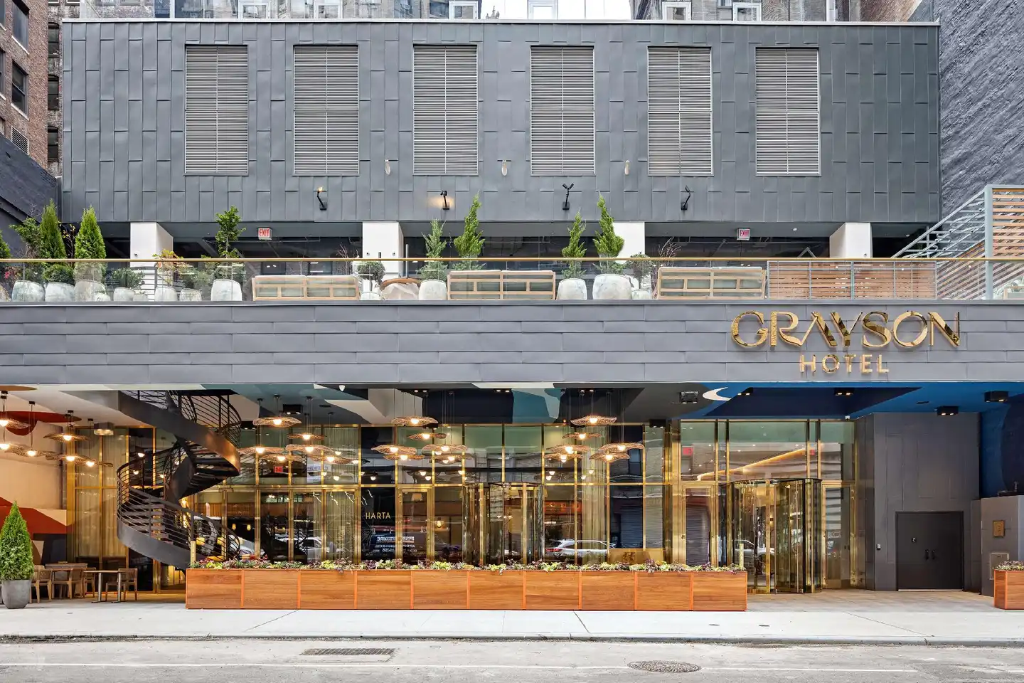 Grayson Hotel Bar