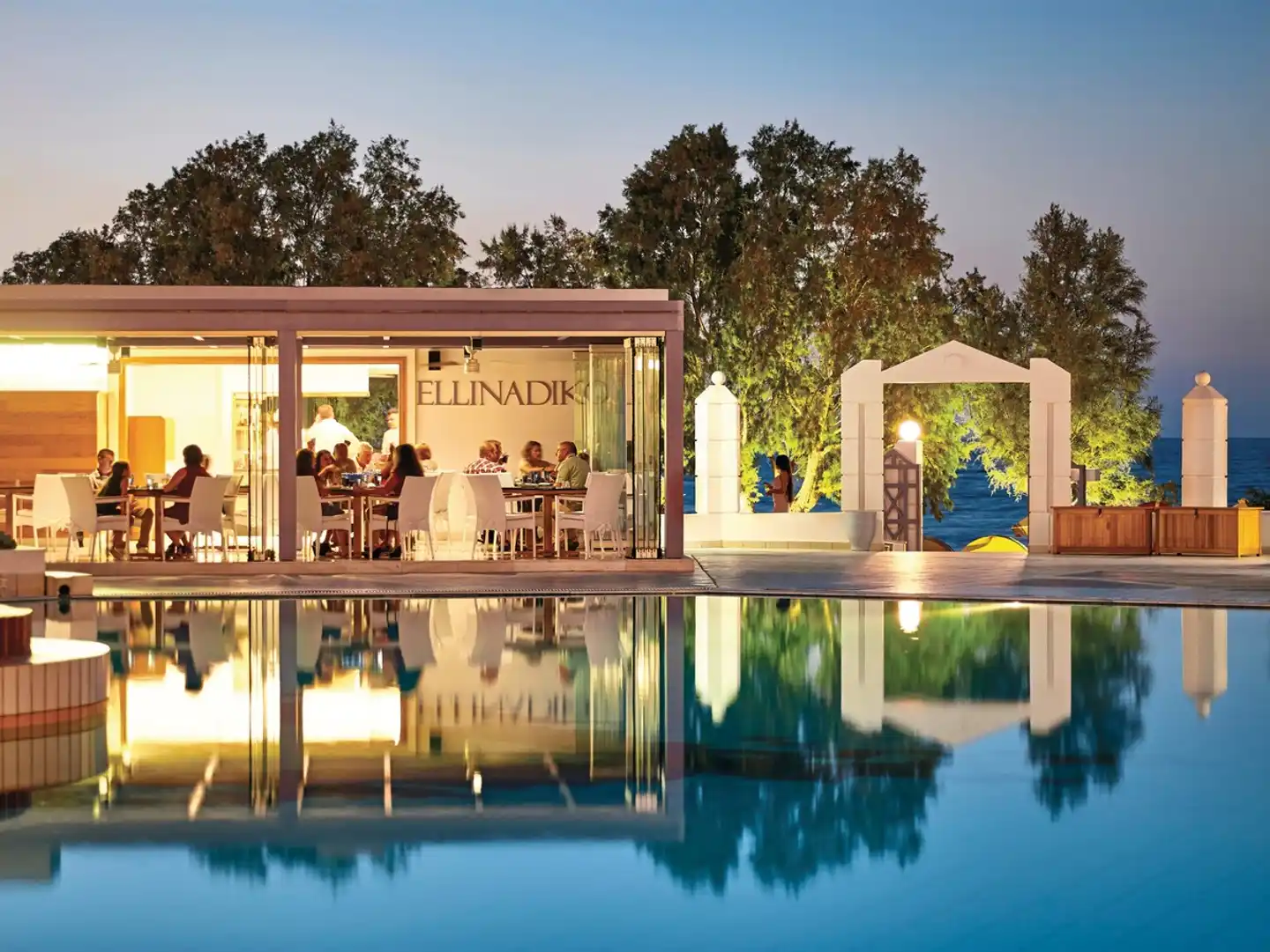 Serita Beach Pool