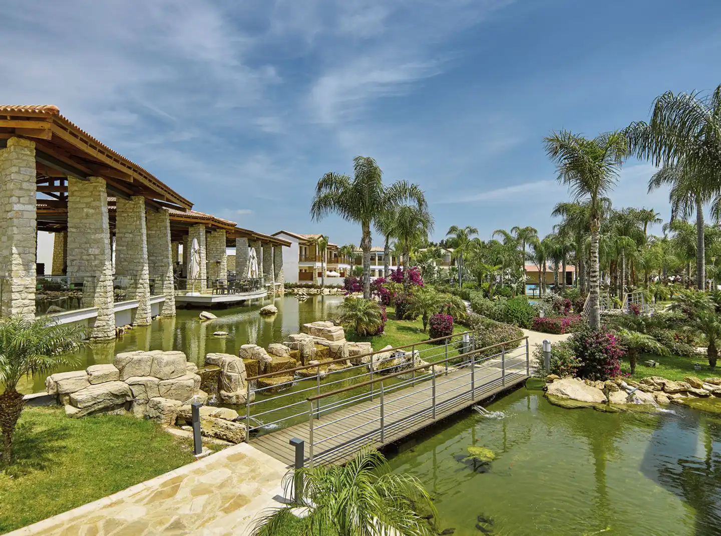 Olympic Lagoon Resort Terrasse