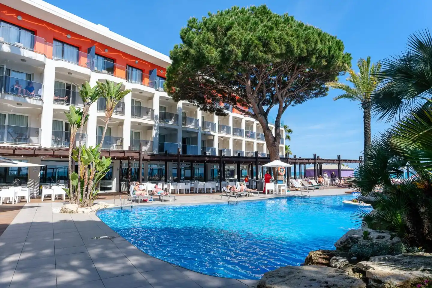 Estival Centurión Pool