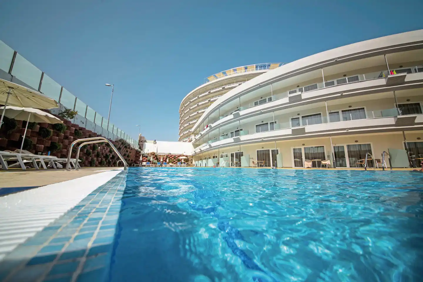 HL Suitehotel Playa del Inglés Pool