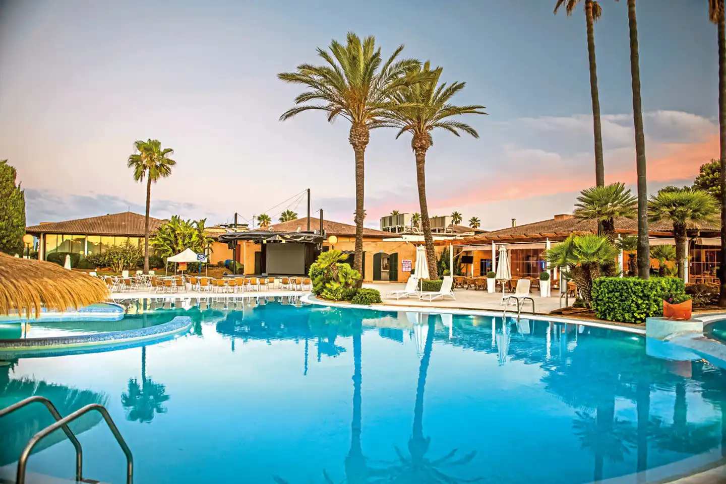 Blau Colonia Sant Jordi Pool