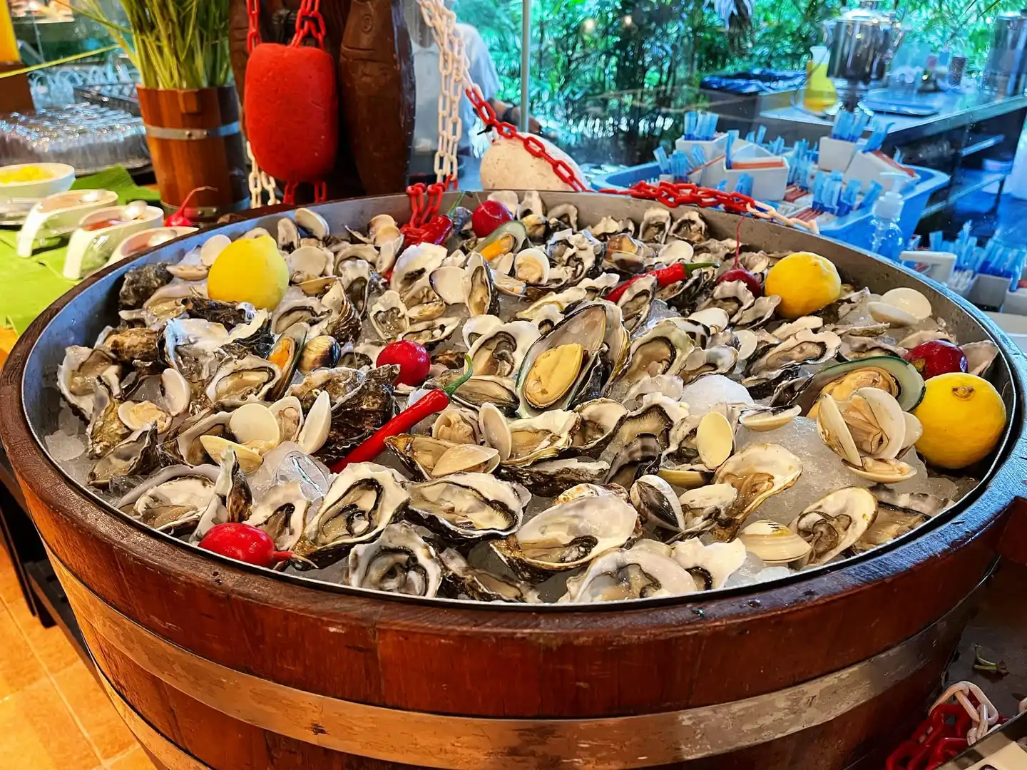 Pullman Phuket Karon Beach Resort Restaurant