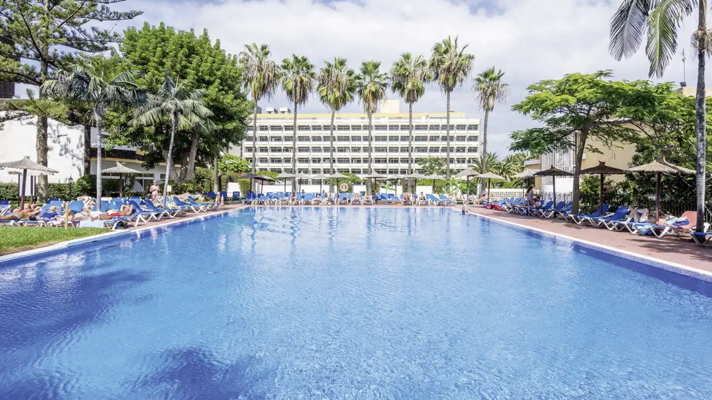 Blue Sea Puerto Resort Pool