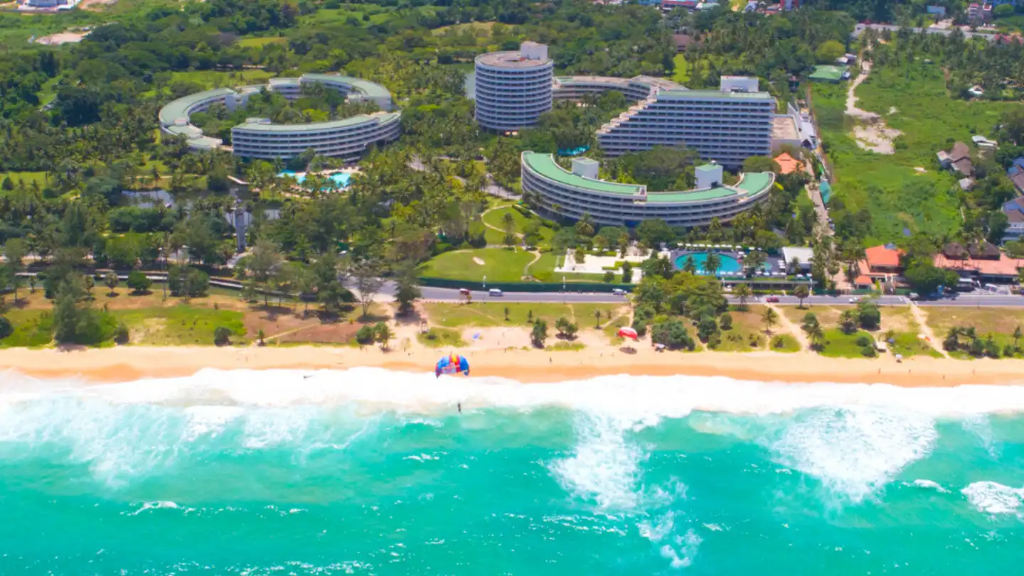 Pullman Phuket Karon Beach Resort Pool