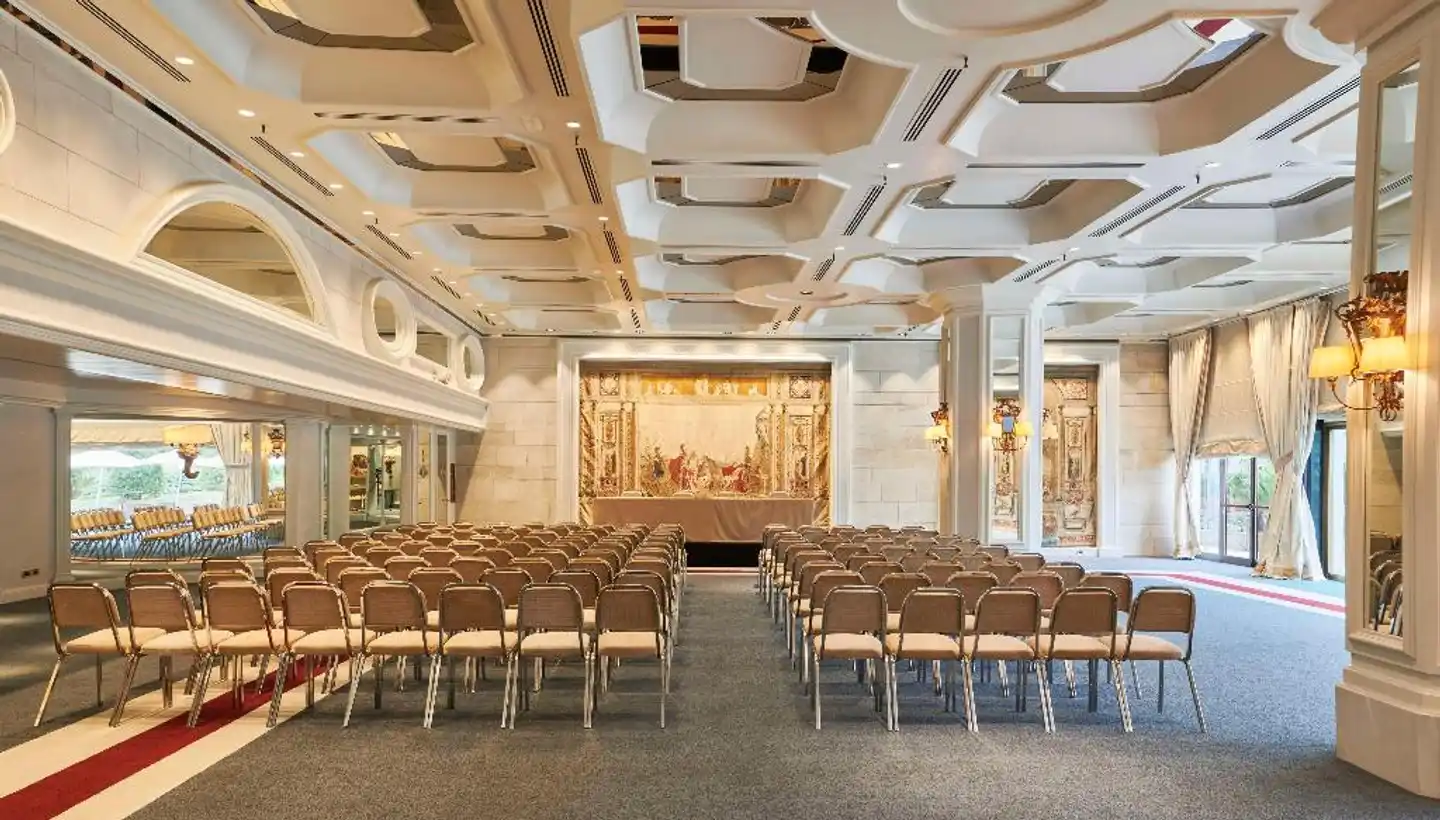 Rome Cavalieri a Waldorf Astoria Resort Konferenz