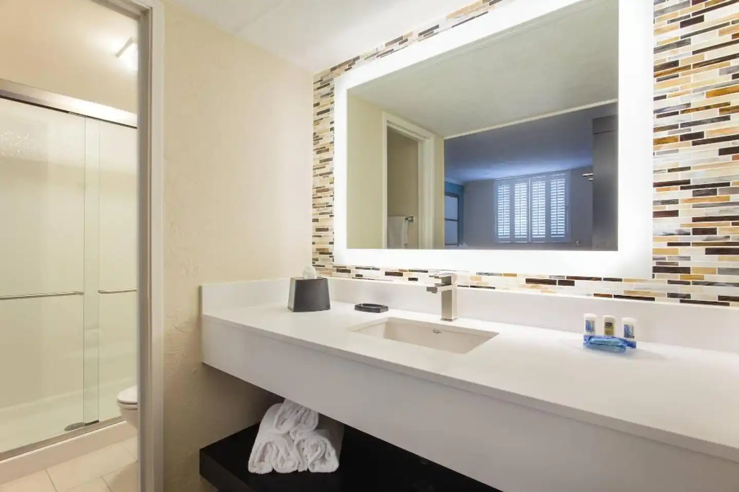 Fairfield Inn & Suites by Marriott Key West Badezimmer