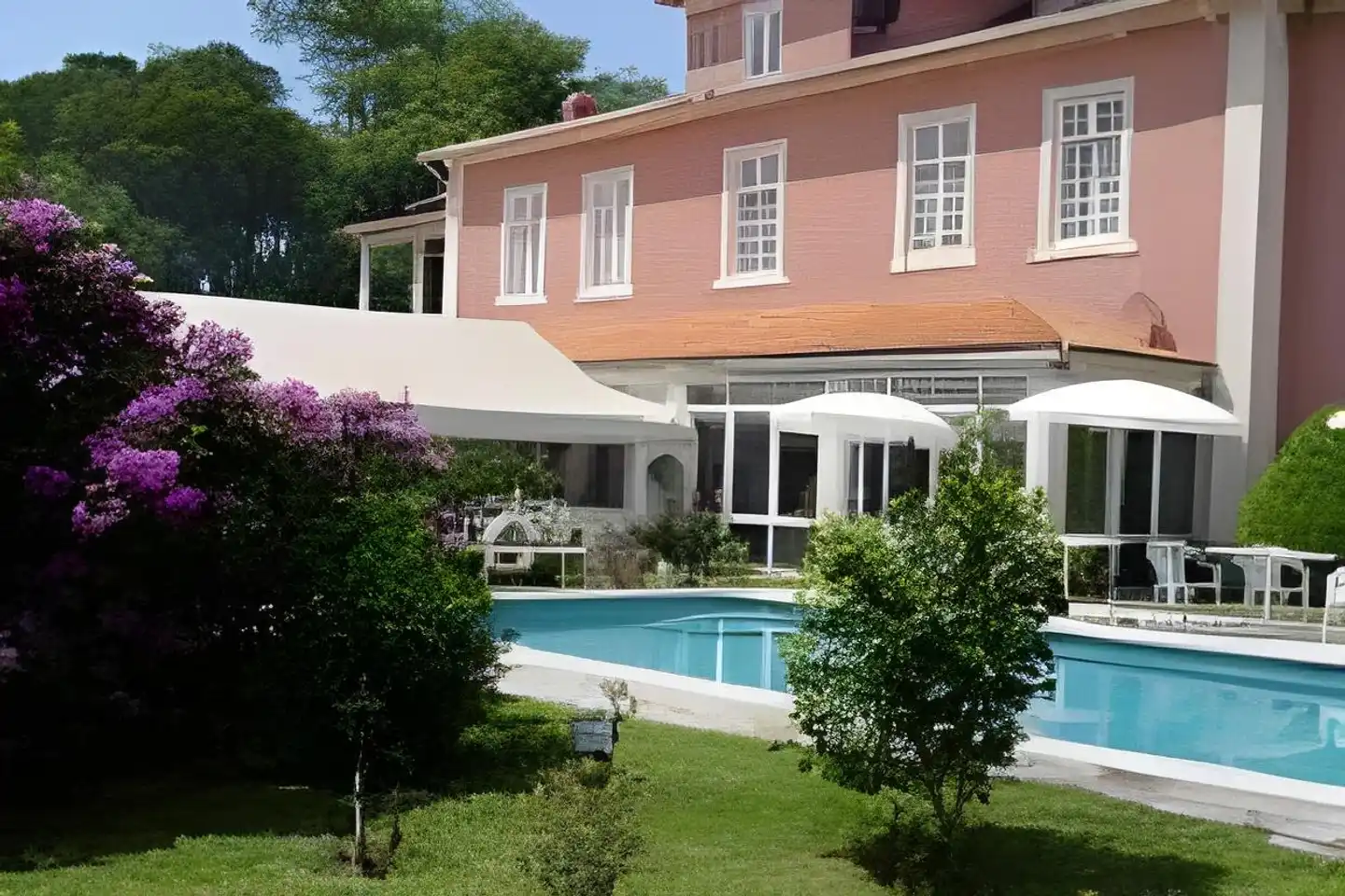 Vila Duparchy Aussenansicht