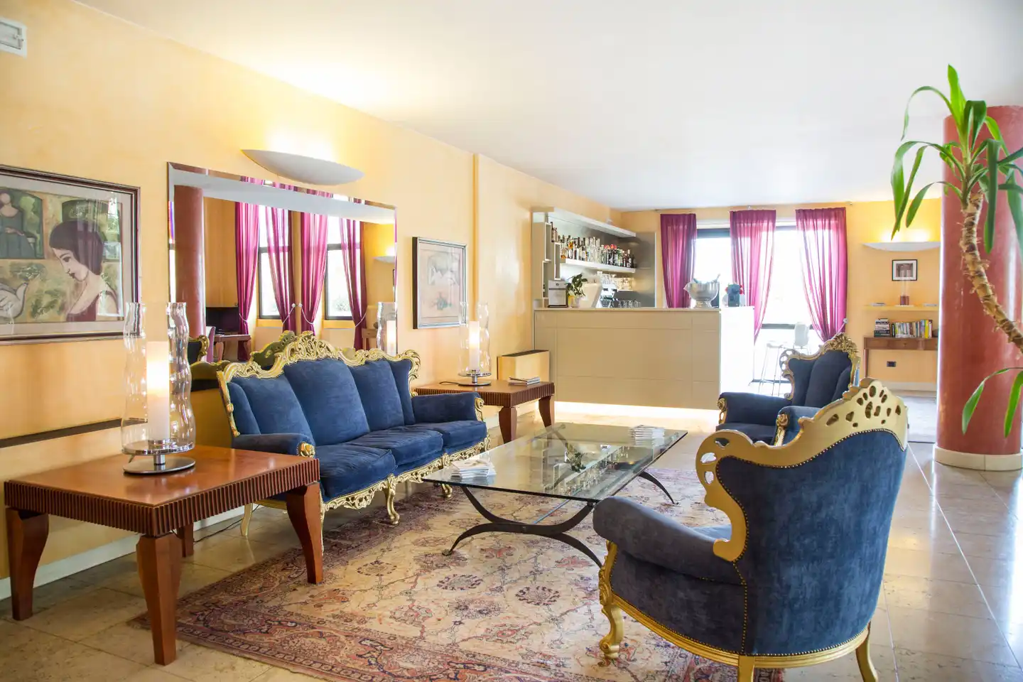 Villa Maria Lobby