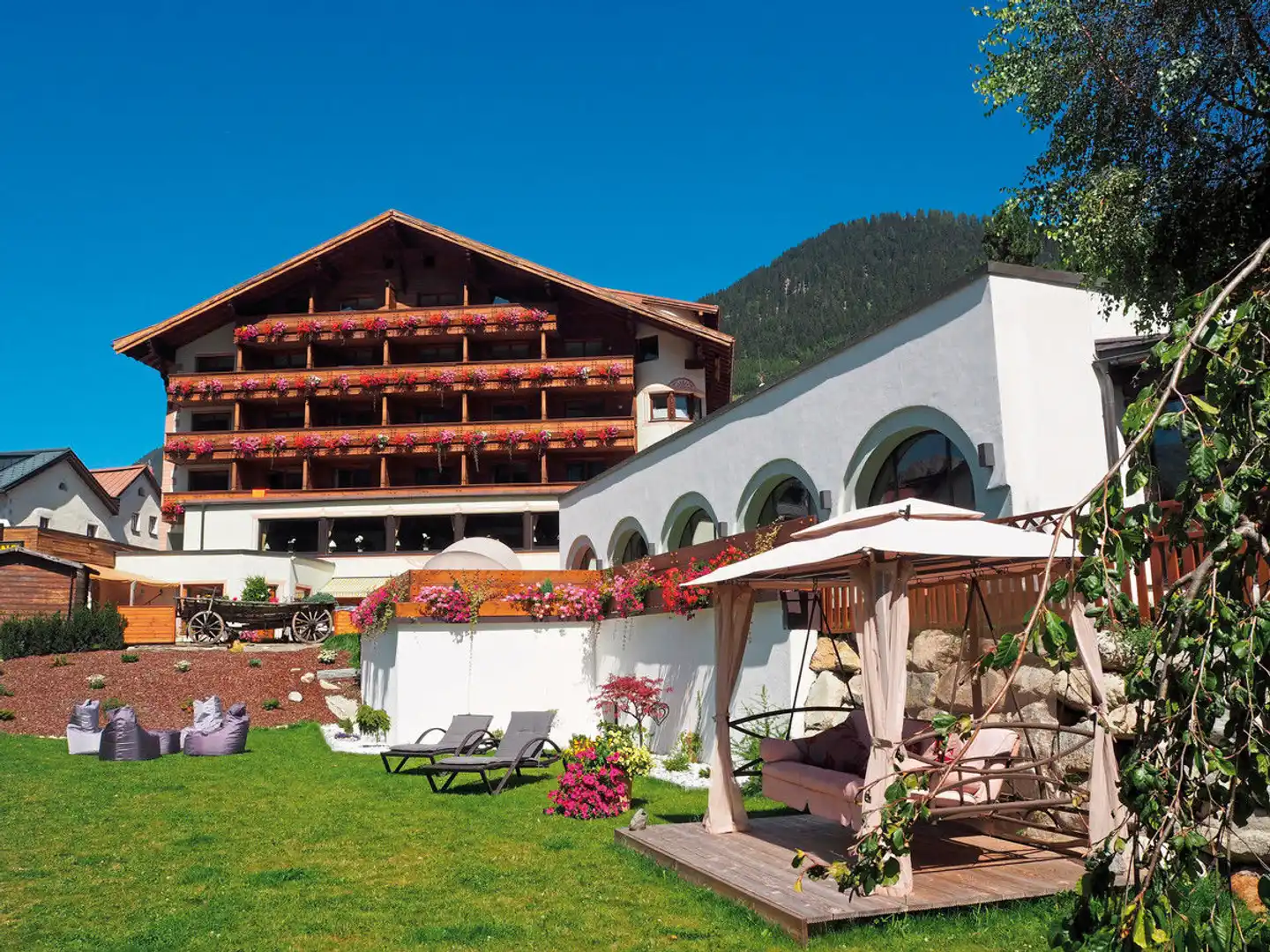 Beauty & Wellness Hotel Tirolerhof Aussenansicht