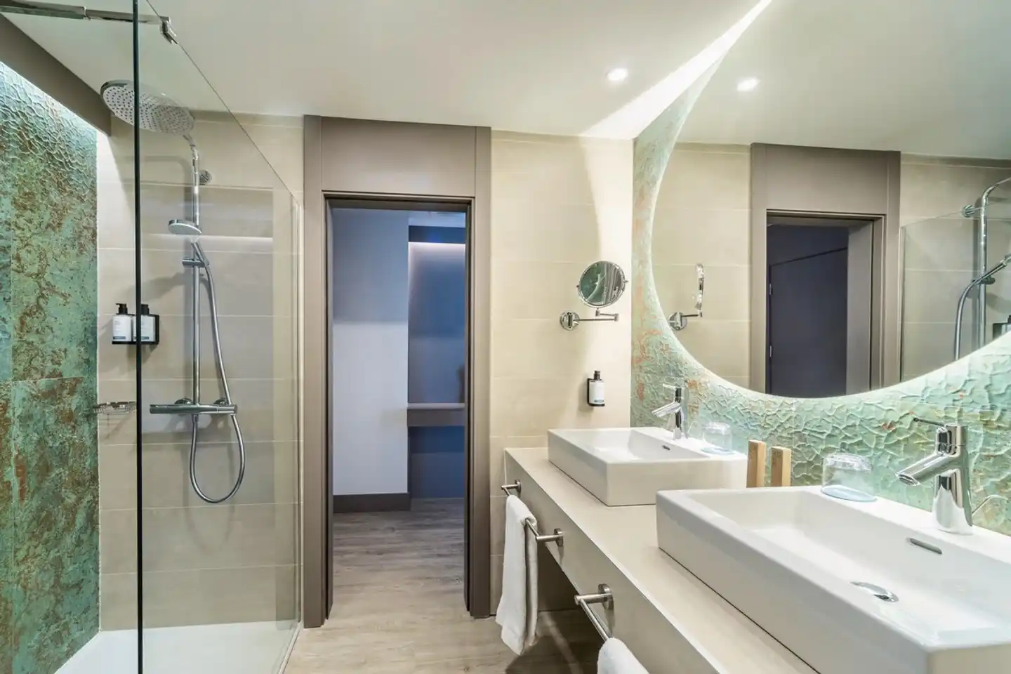 Occidental Puerto Banús BATHROOM