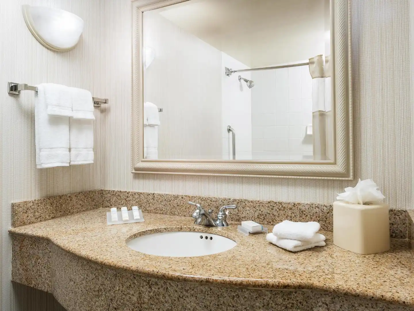 Hilton Garden Inn Philadelphia Center City Badezimmer