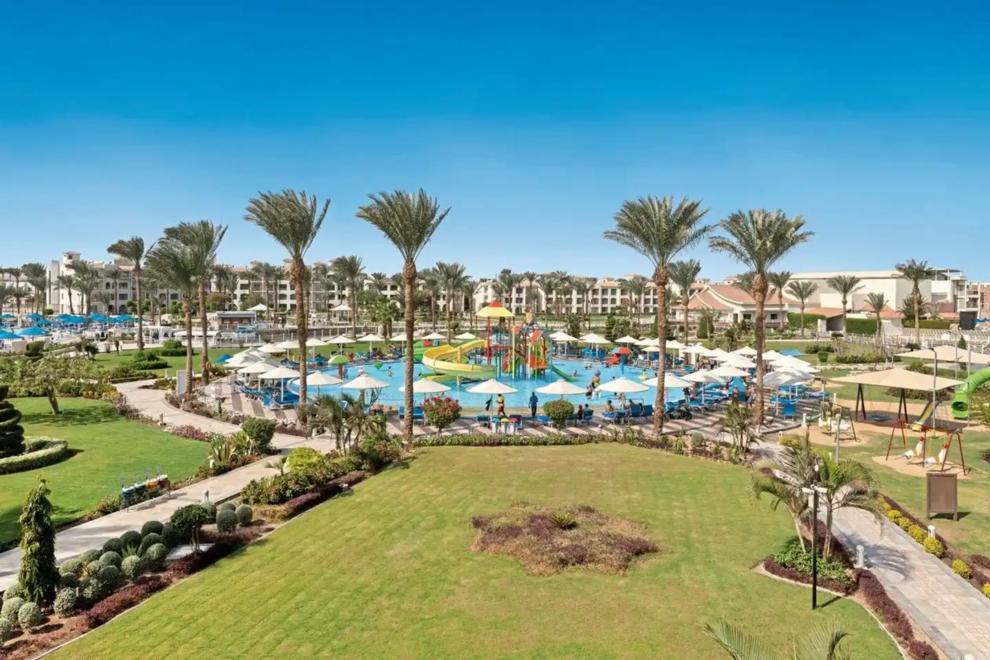 Pickalbatros Dana Beach Resort Garten
