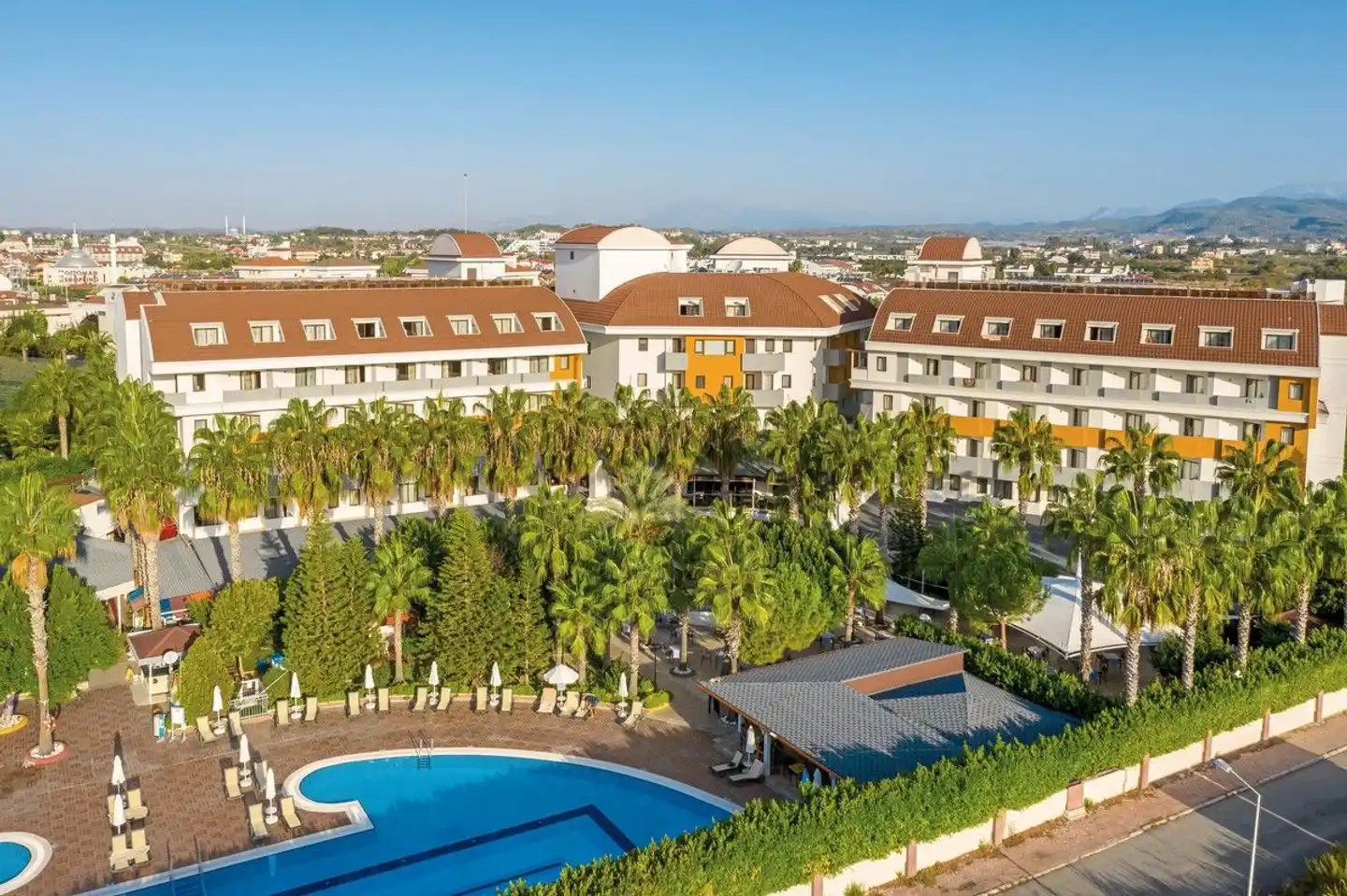 Hane Family Resort Aussenansicht