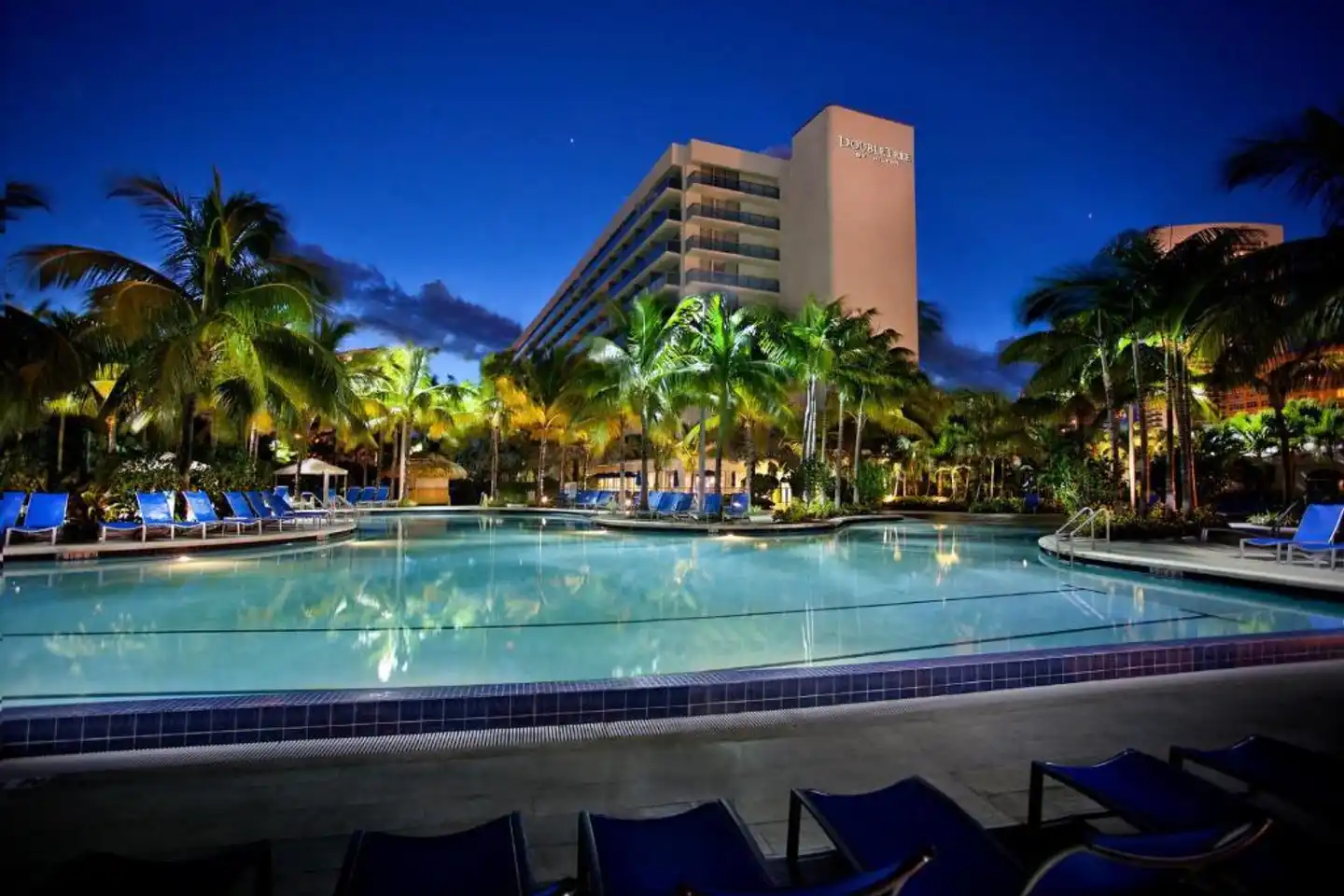 DoubleTree Resort by Hilton Hollywood Beach Pool
