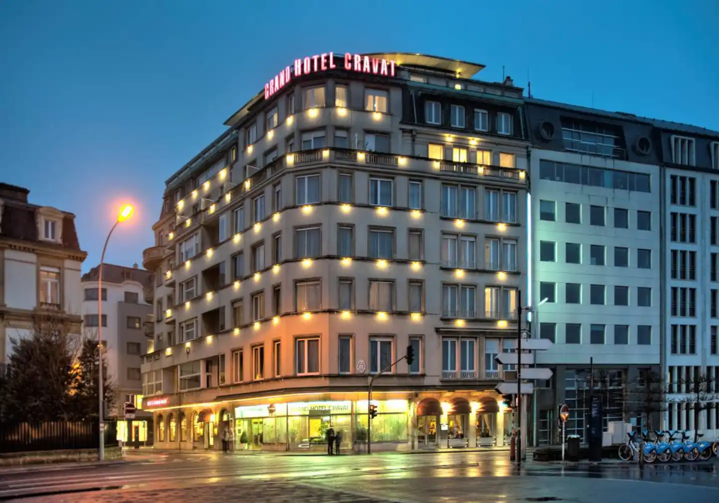 Grand Hotel Cravat Aussenansicht