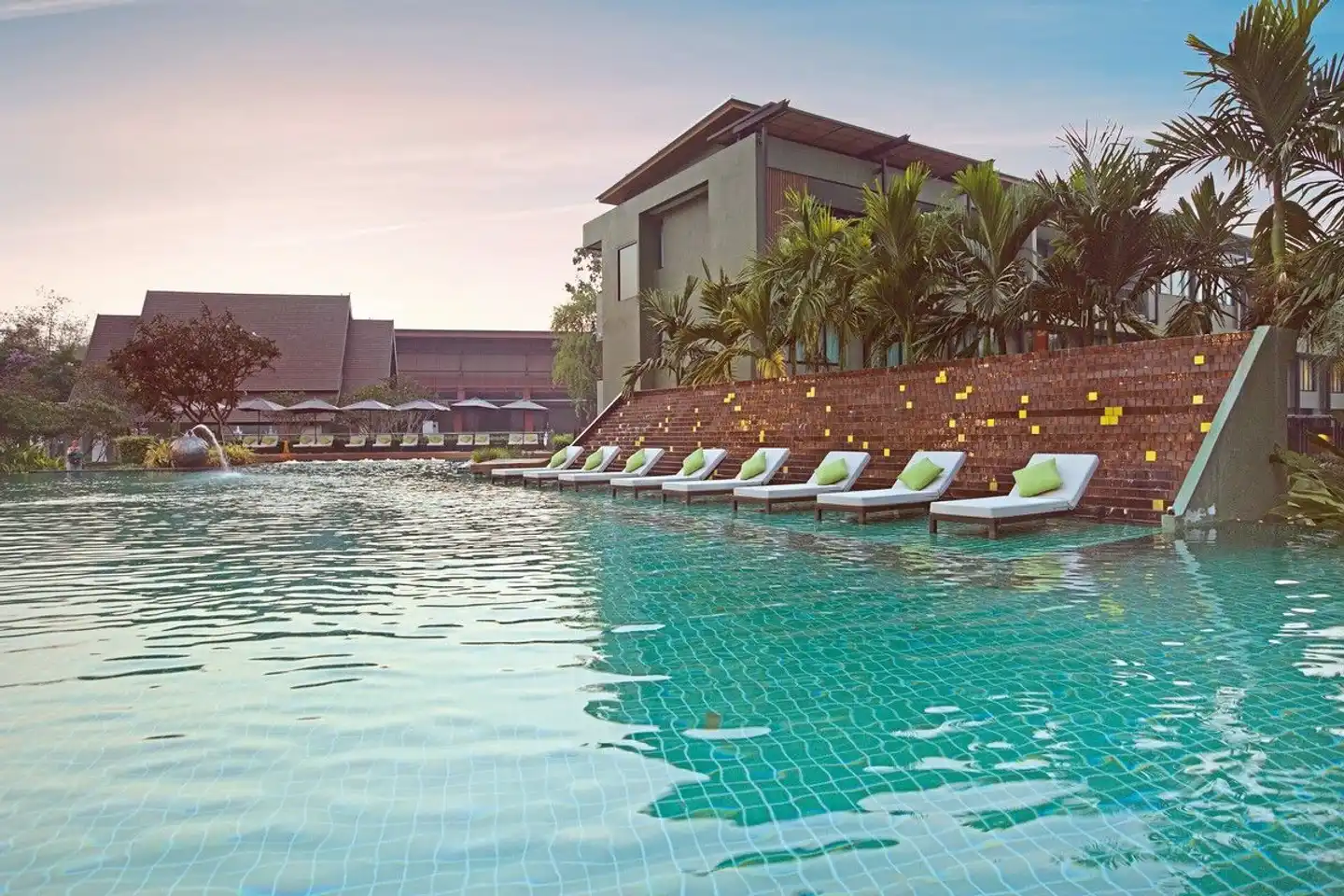 Mida Resort Kanchanaburi Pool