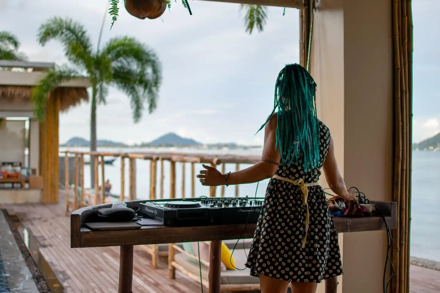 Selina Serenity Rawai Resort & Cowork Phuket Terrasse