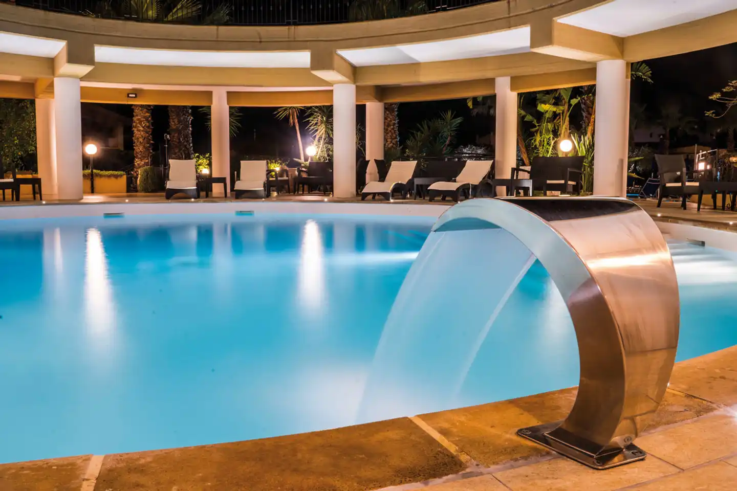 Dolcestate Hallenbad